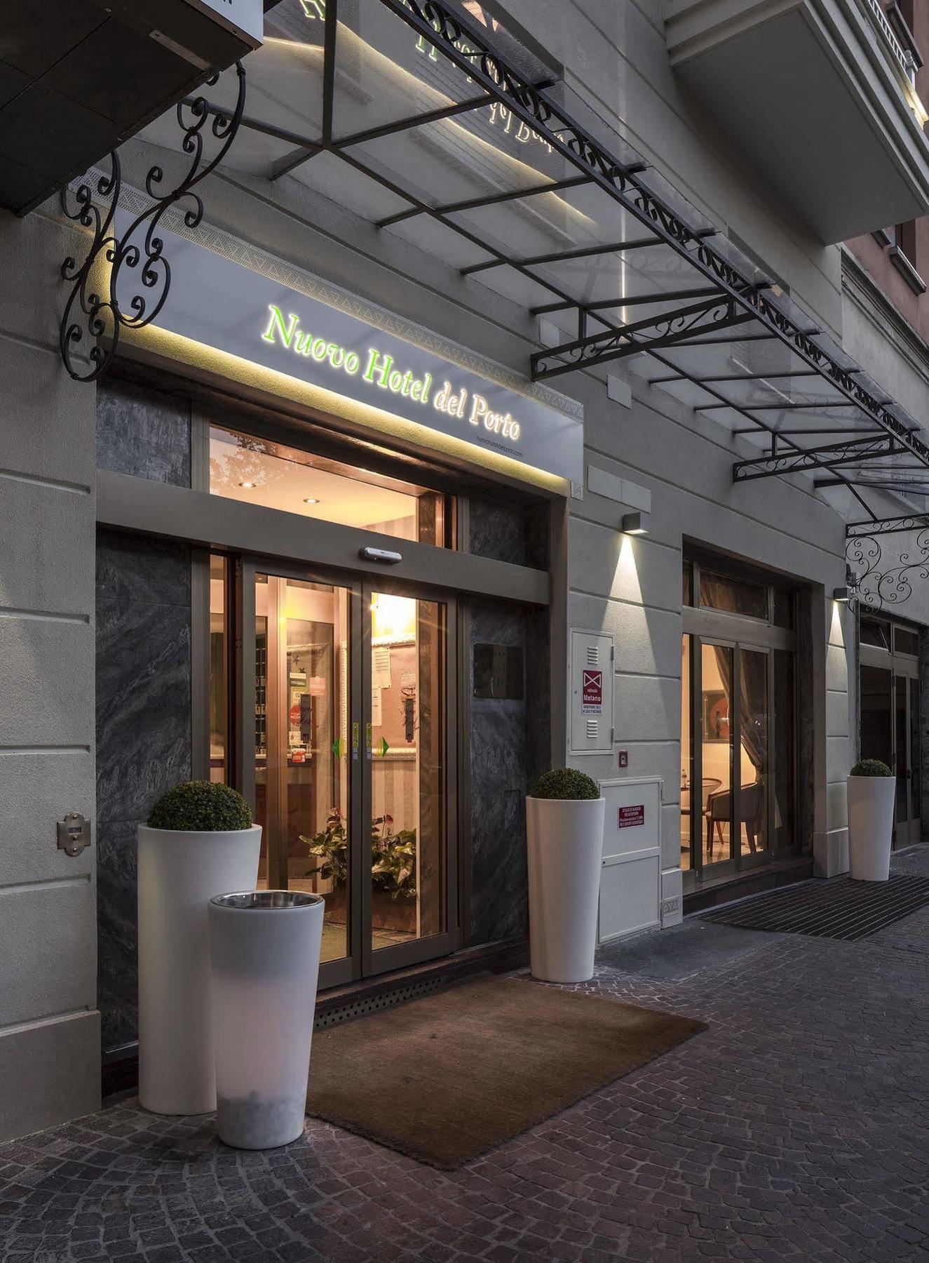 Nuovo Hotel Del Porto Bolonia Zewnętrze zdjęcie